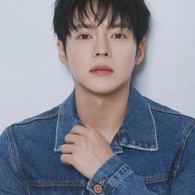 Hwi